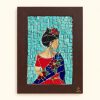 Rubéa — œuvre en mosaïque sur fond ivoire