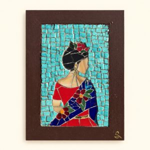 Rubéa — œuvre en mosaïque sur fond ivoire