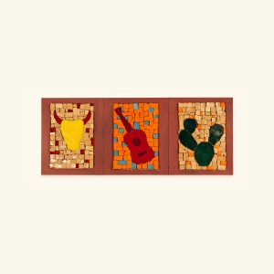 Trilogie du sud — œuvre en mosaïque sur fond ivoire